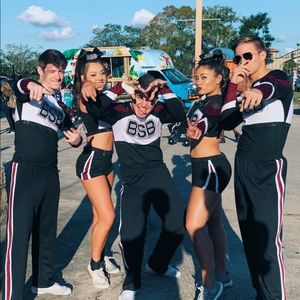 Meet your Posher, Cole